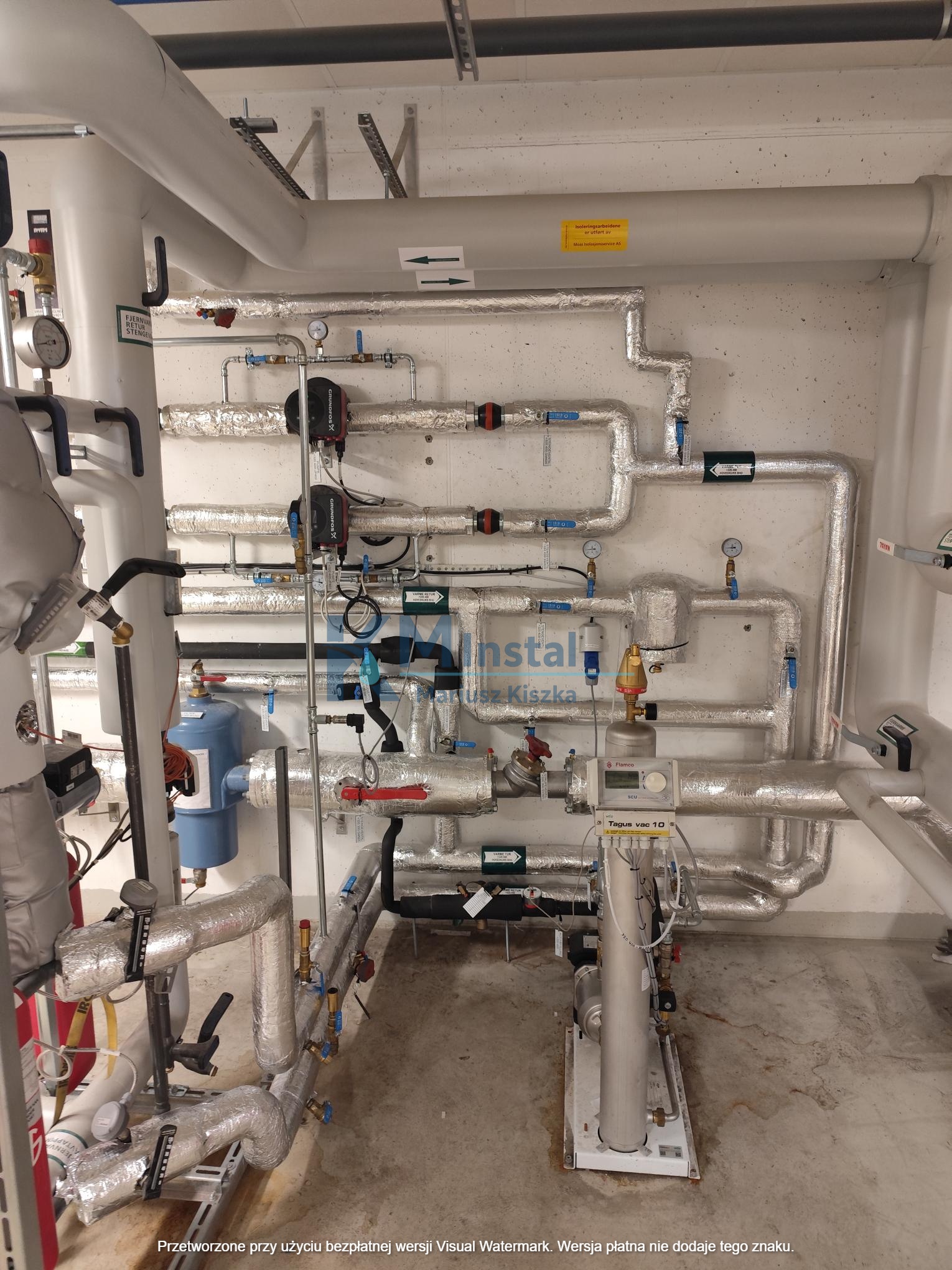 Instalacja hydrauliczna i rury w kotłowni
